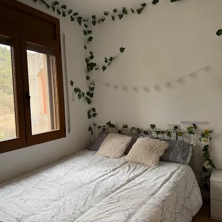 Cal Sere, Casa Grande Con Jardin En Entorno Natural * Montblanc