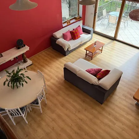 Holiday home Cal Sere, Casa Grande Con Jardin En Entorno Natural Montblanc