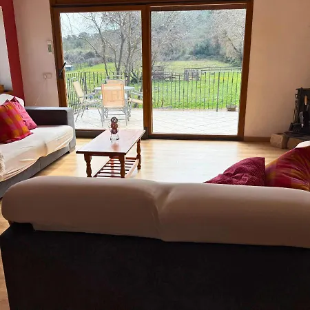 Holiday home Cal Sere, Casa Grande Con Jardin En Entorno Natural