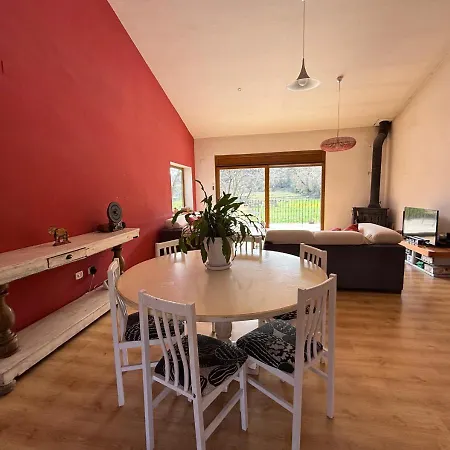 Cal Sere, Casa Grande Con Jardin En Entorno Natural *